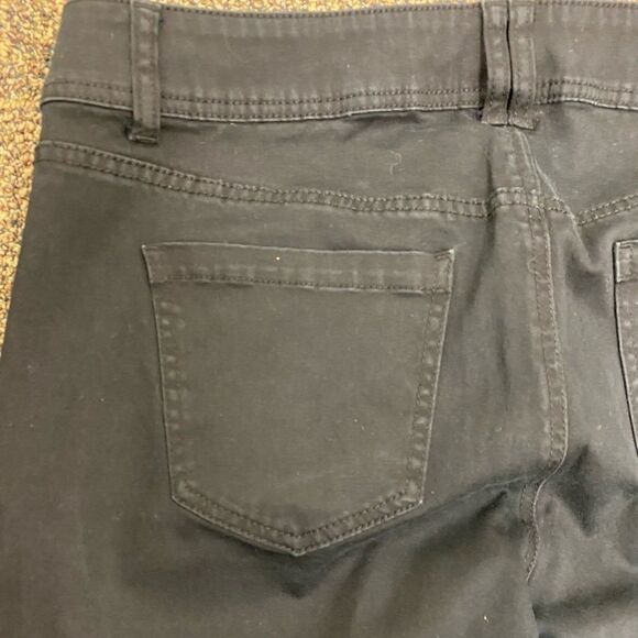 LANE Bryant‎ black high waist skinny capris - Picture 7 of 9